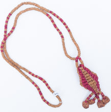 Load image into Gallery viewer, Wai-Wai Morototó Seeds Diamond Globe Necklace