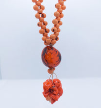 Cargar imagen en el visor de la galería, Açaí & Jarina Chenille Pendant Necklace