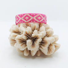 Cargar imagen en el visor de la galería, Pink Tucumã Woven Bracelet I