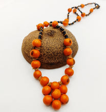 Load image into Gallery viewer, Orange Cluster Açaí Beads Necklace