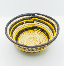 Load image into Gallery viewer, Black and Yellow Tucuma Basket