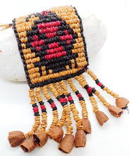 Load image into Gallery viewer, Wai-Wai Morototo Seeds Bird Medallion Necklace