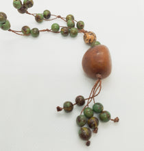 Load image into Gallery viewer, Green Acai and Jarina Cluster Necklace