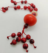 Load image into Gallery viewer, Red Acai and Jarina Cluster Necklace