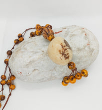 Load image into Gallery viewer, Yellow Acai and Jarina Cluster Necklace