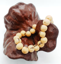 Cargar imagen en el visor de la galería, Creme Acai Elastic Bracelet from the Amazon