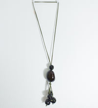 Load image into Gallery viewer, Deep Green Jarina Cluster Pendant Necklace
