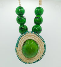 Cargar imagen en el visor de la galería, Jarina &amp; Tucumã Woven Medallion Necklace
