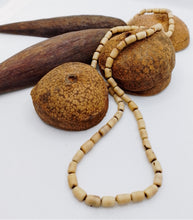 Cargar imagen en el visor de la galería, Natural Açaí Long Bead Necklace from the Amazon
