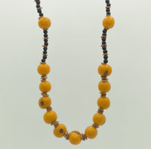 Load image into Gallery viewer, Yellow Açaí Beads Necklace
