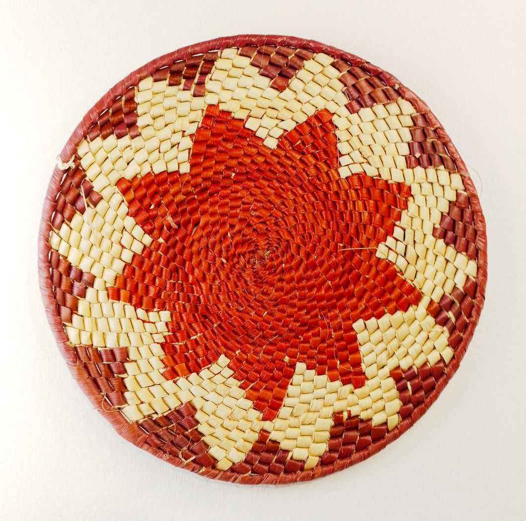 Vine Turiarte Woven Circle