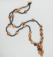 Load image into Gallery viewer, Natural Acai and Coconut Shell Cluster Necklace
